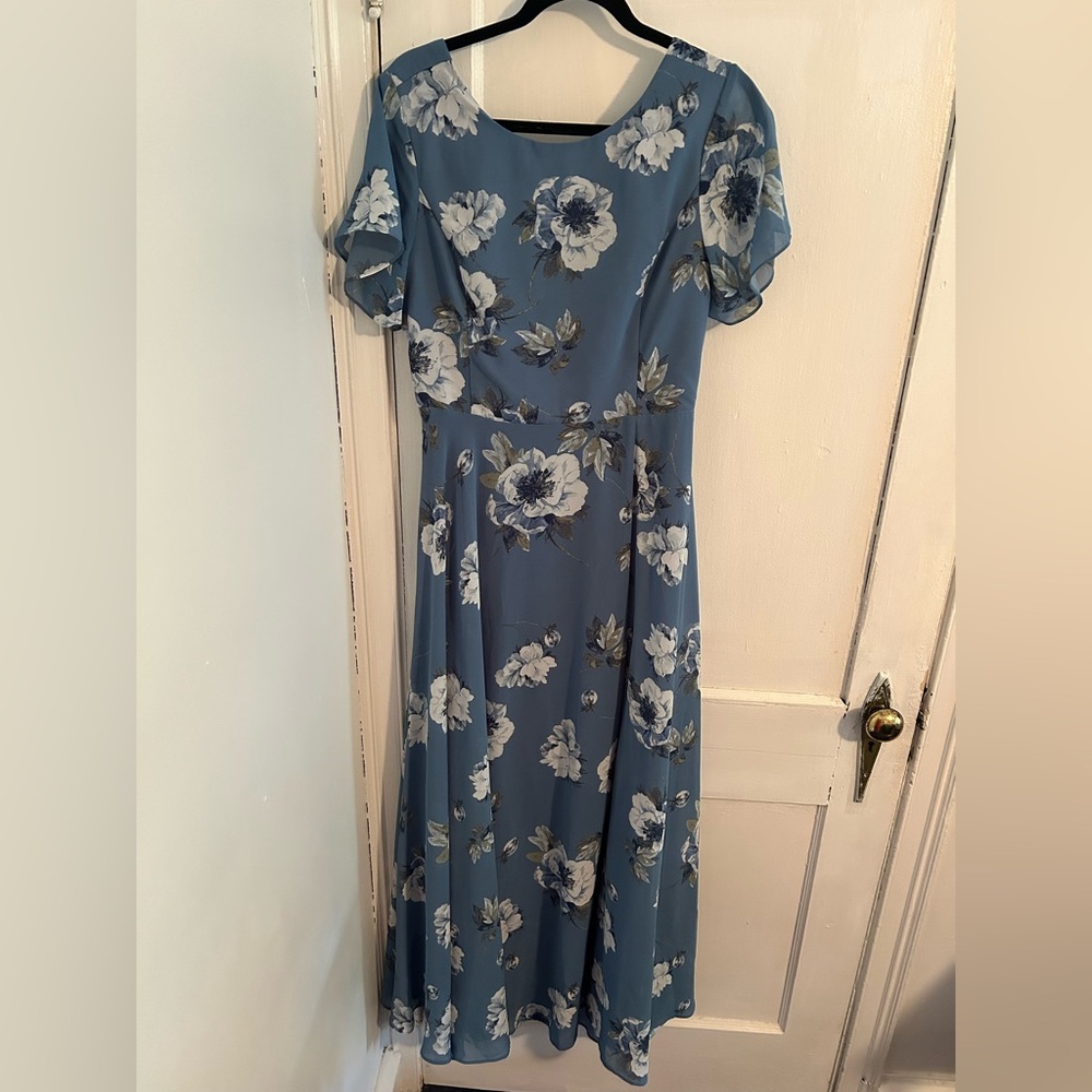 Lulu’s Blue Floral Dress